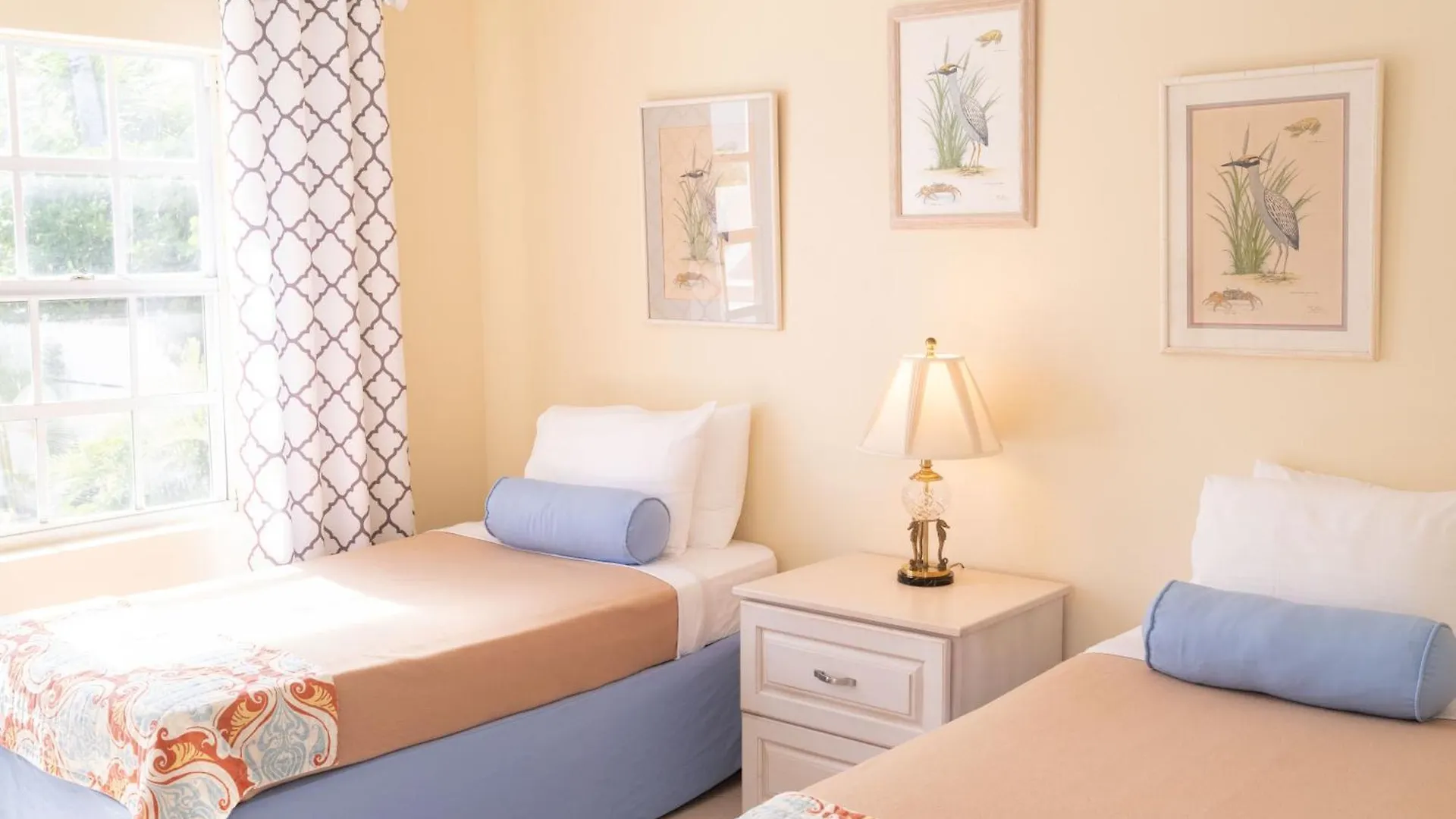 Ocean View Villas At Paradise Island Beach Club