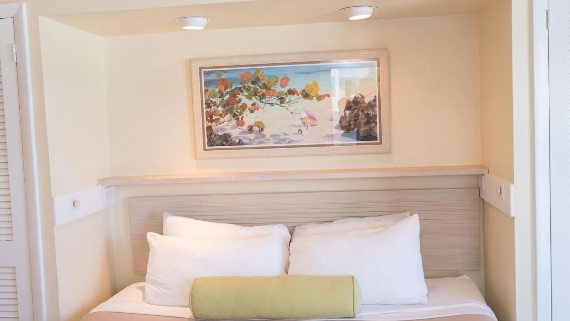 Ocean View Villas At Paradise Island Beach Club Creek Village